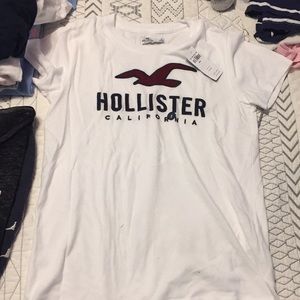 brand new hollister shirt !